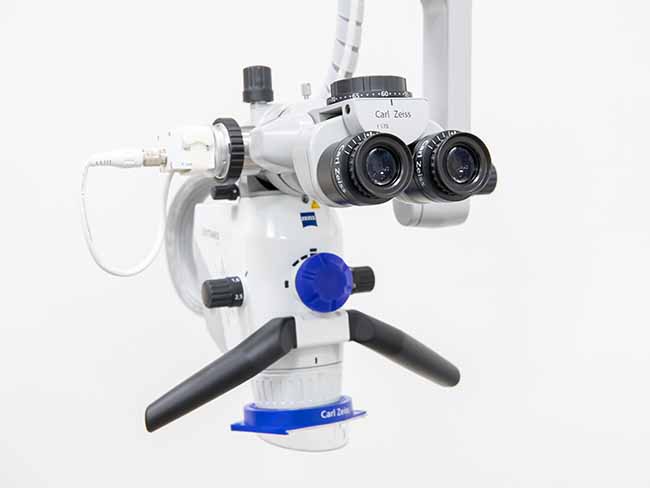 大崎オーバルコート歯科・矯正歯科室のマイクロスコープ