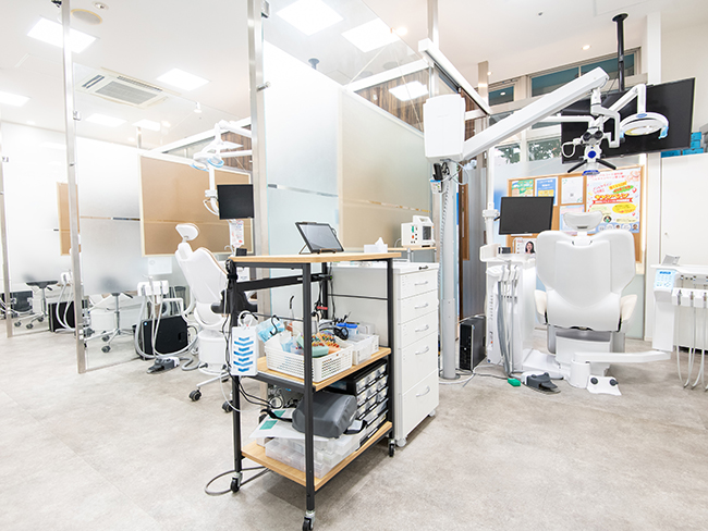 大崎オーバルコート歯科・矯正歯科室の診察室